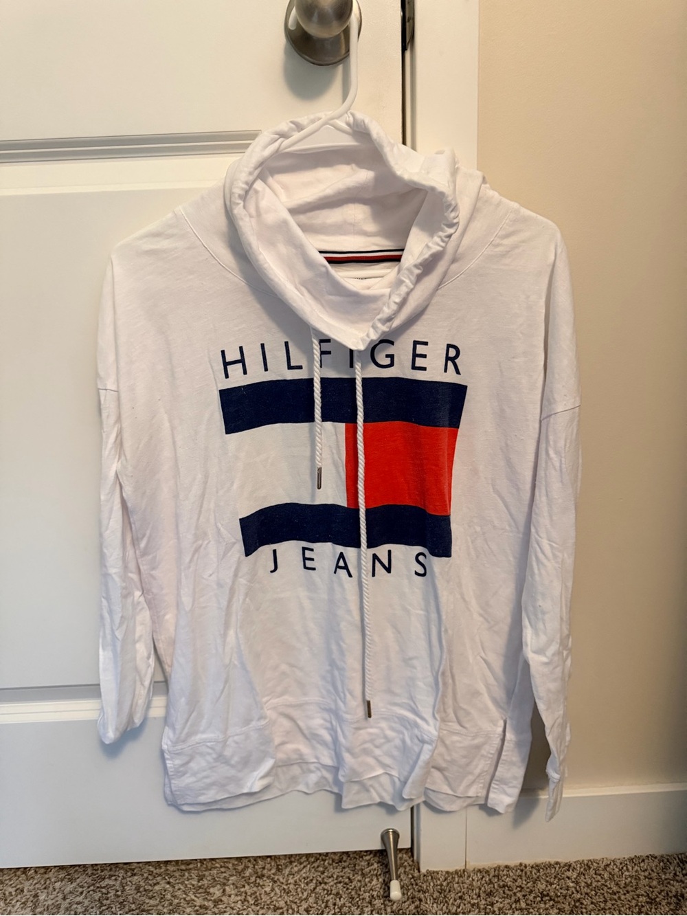 Tommy Hilfiger women’s  White Logo Hoodie Tee - Navy & Red